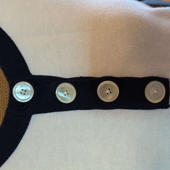 Lauren Short Sleeve Sweater - Picture 2 of 5